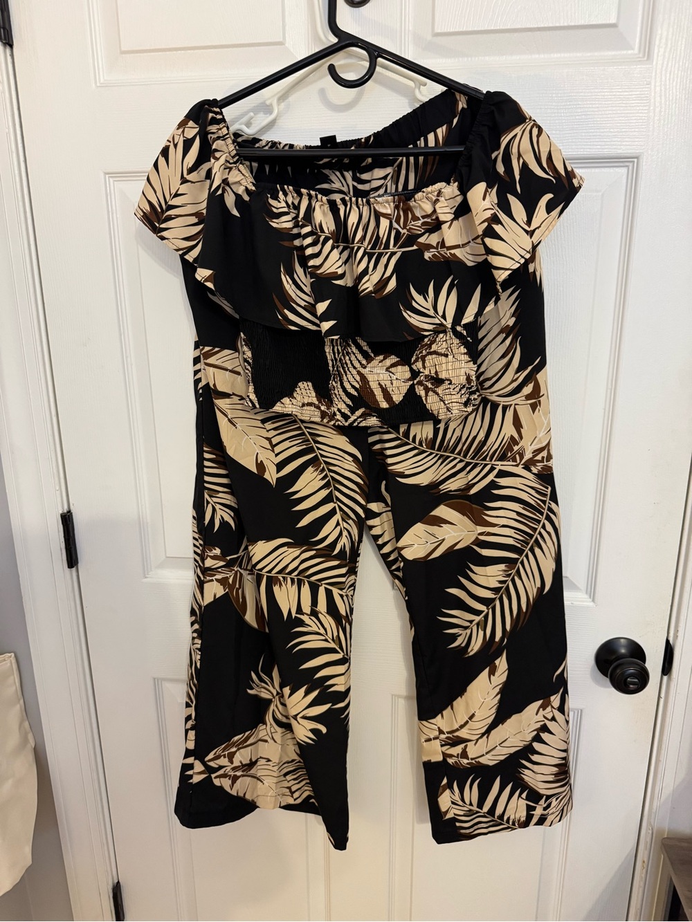 SHEIN Black & Beige Tropical Off-Shoulder Wide-Leg Jumpsuit
